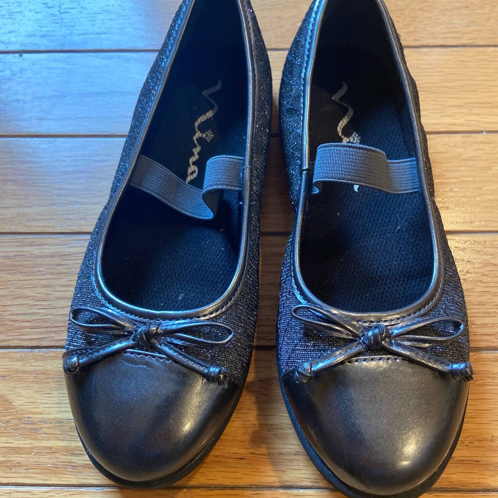 Girls dress shoes size 1